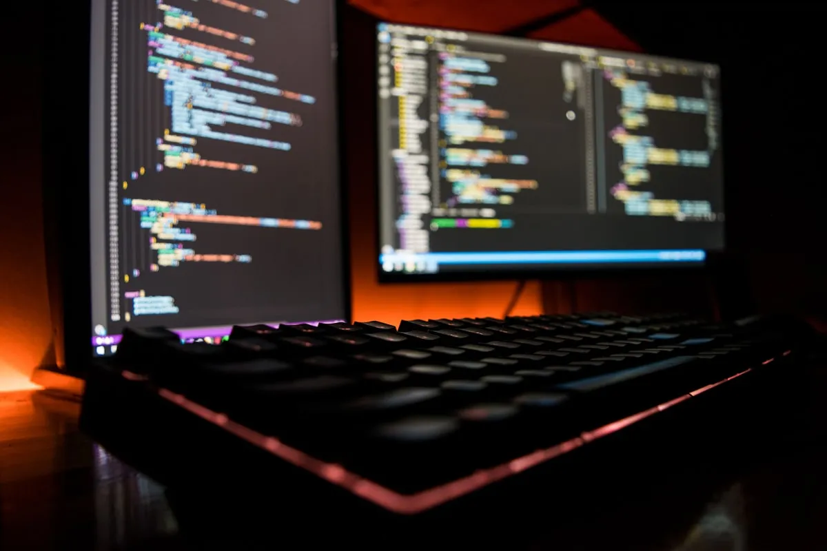 7 Must-Have AI Chrome Extensions to Save You Hours Every Day
